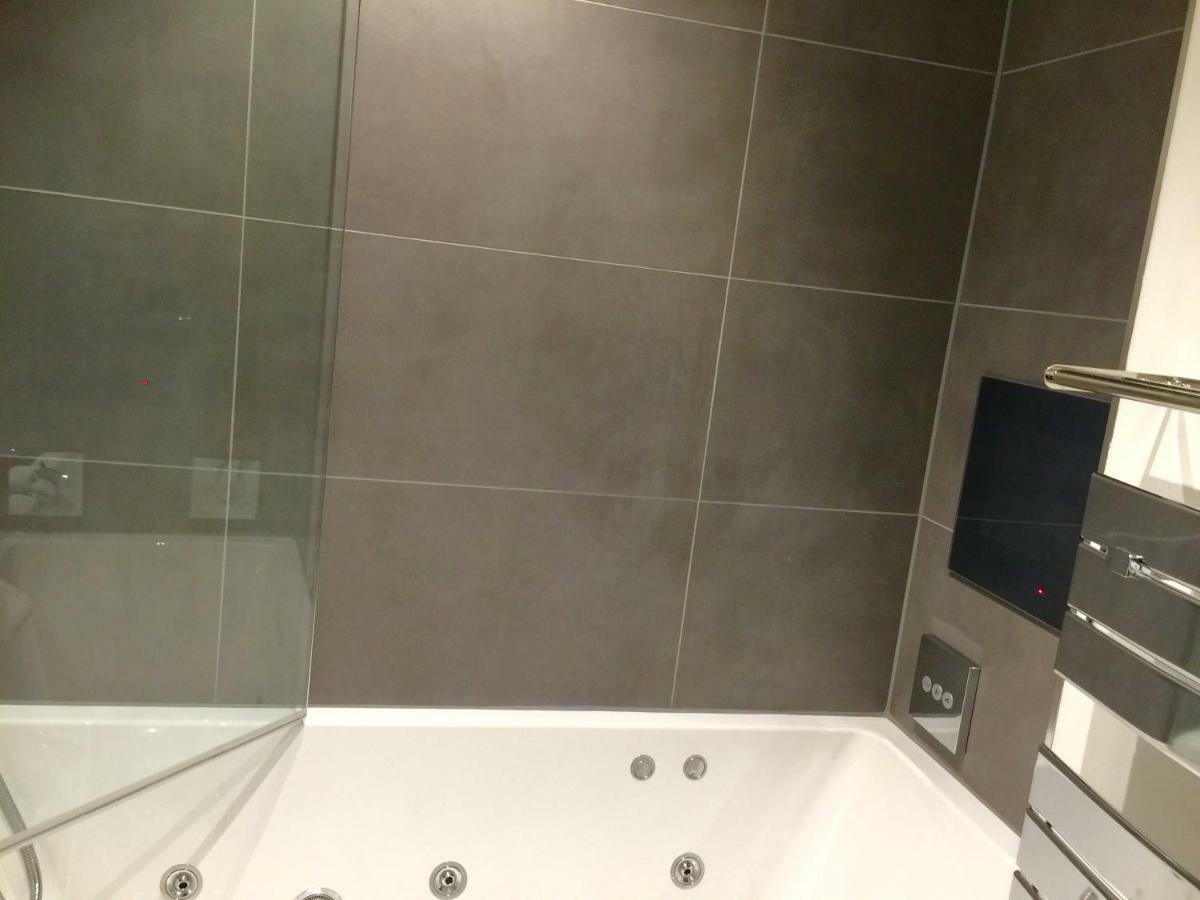 The Bonnie Bide Awa' Apartman EDI Kültér fotó